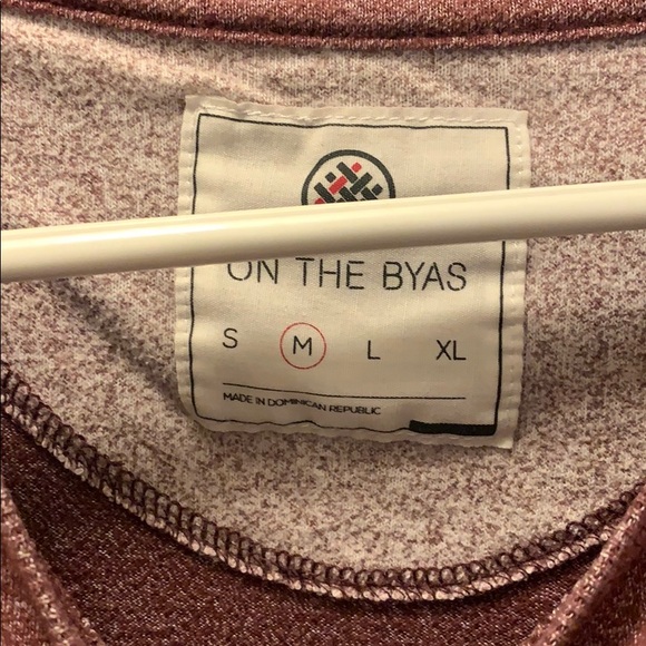 On the byas t shirt - Picture 2 of 2